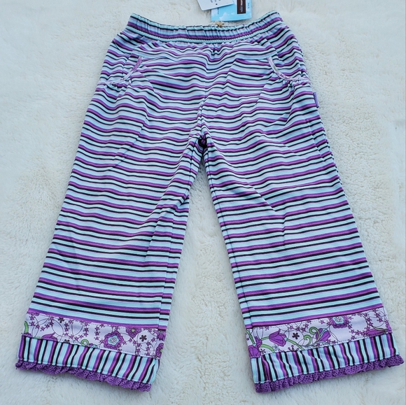 Cute pants size 2T - Picture 2 of 4